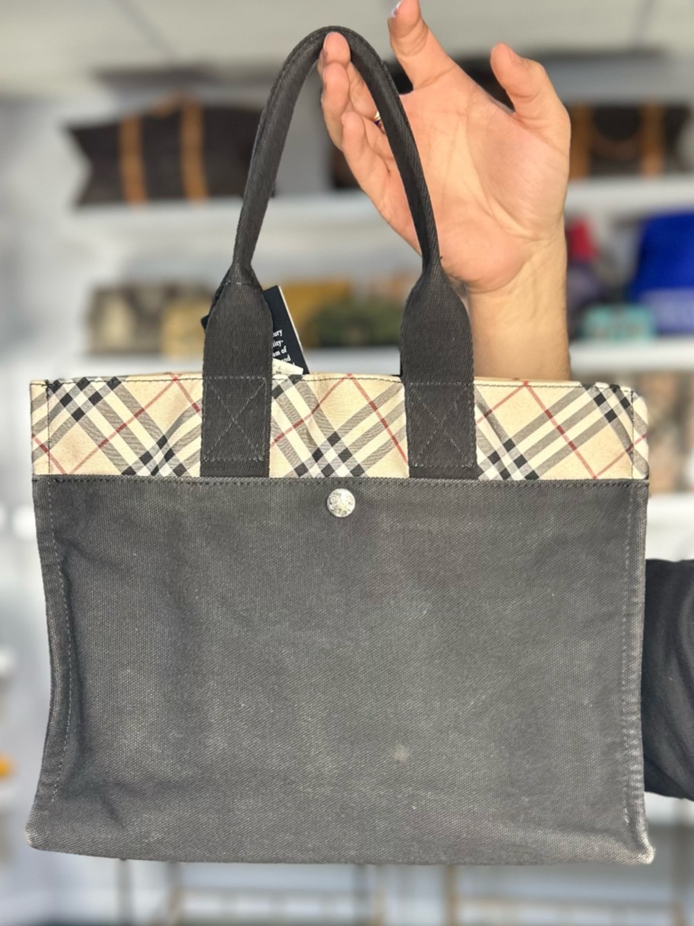 BURBERRY TOTE